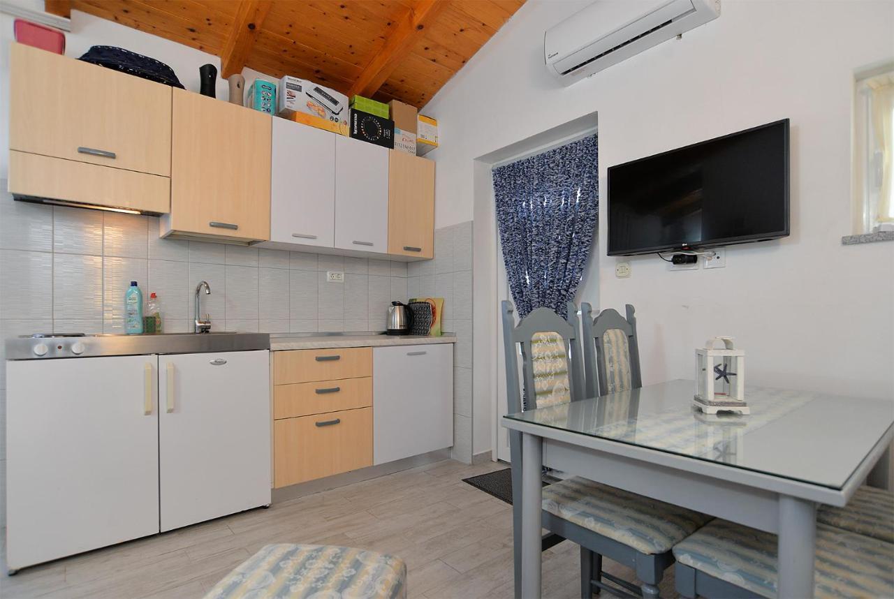 Apartments Jadranka 1279 波梅尔 外观 照片